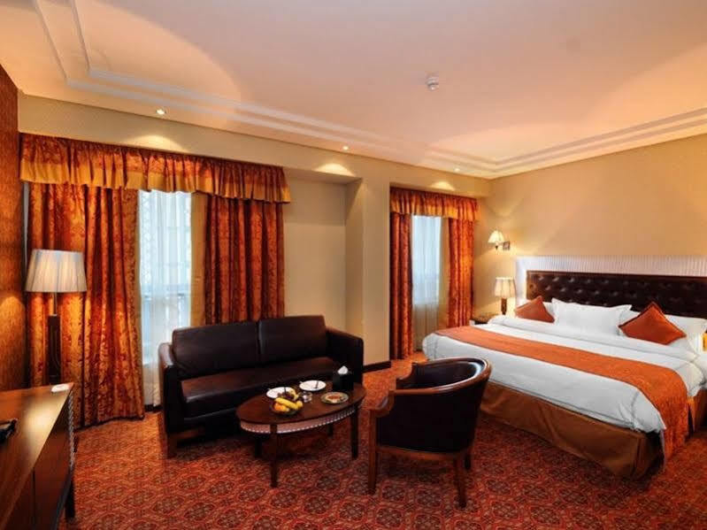 Ruve Al Madinah Hotel Medina Ngoại thất bức ảnh