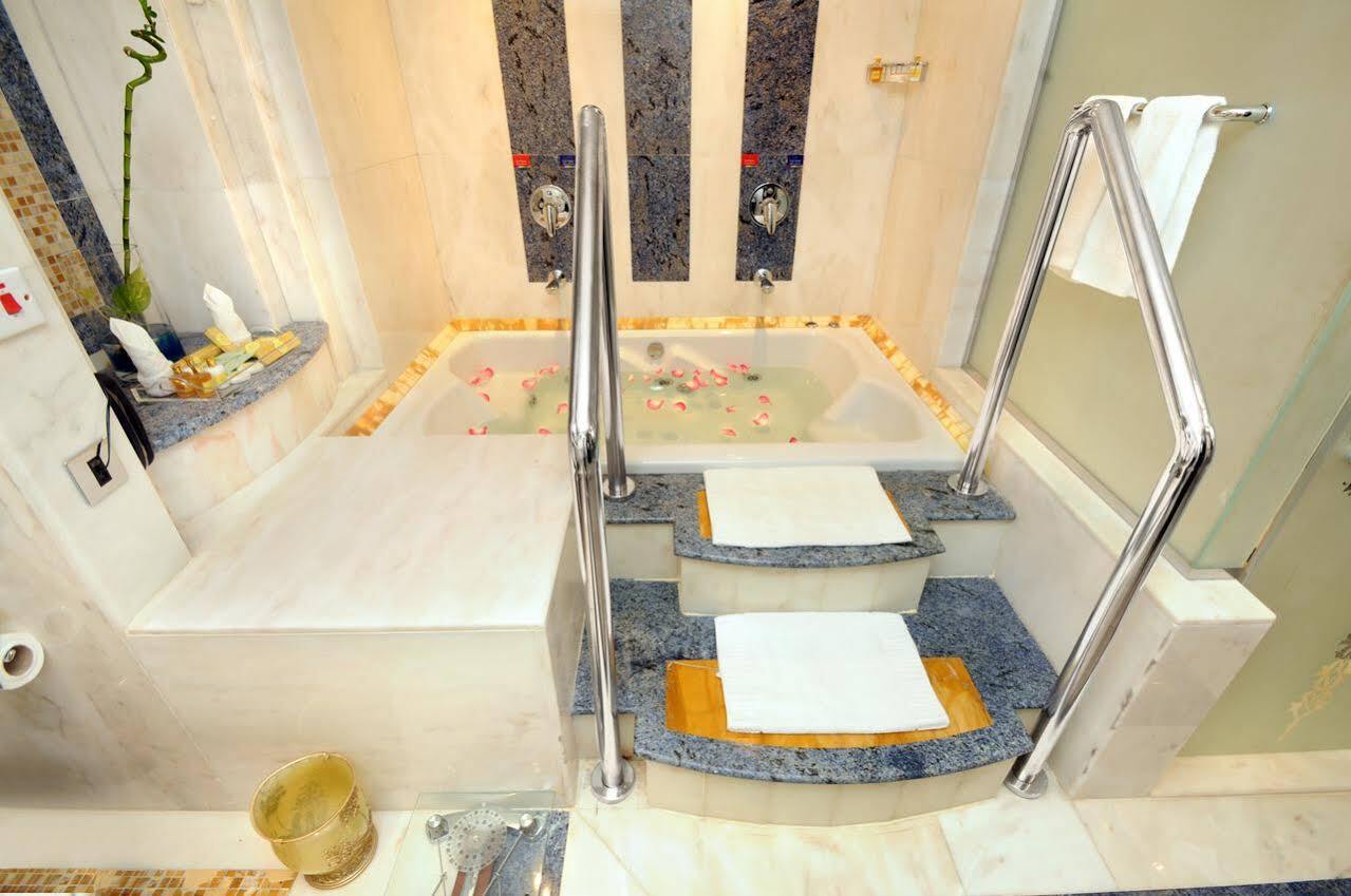 Ruve Al Madinah Hotel Medina Ngoại thất bức ảnh